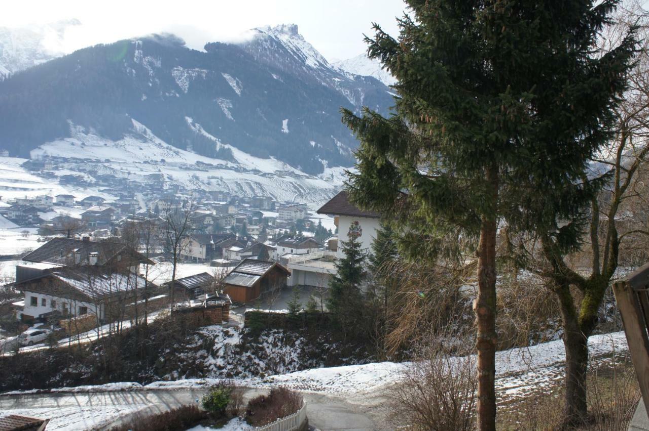 Haus Adlerhorst Apartment Neustift im Stubaital Luaran gambar